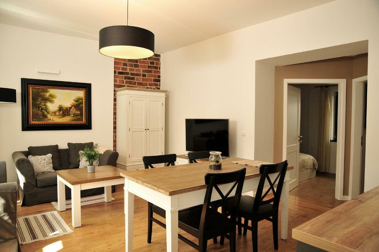 Apartamenty Kopernika 14 Torun Bagian luar foto